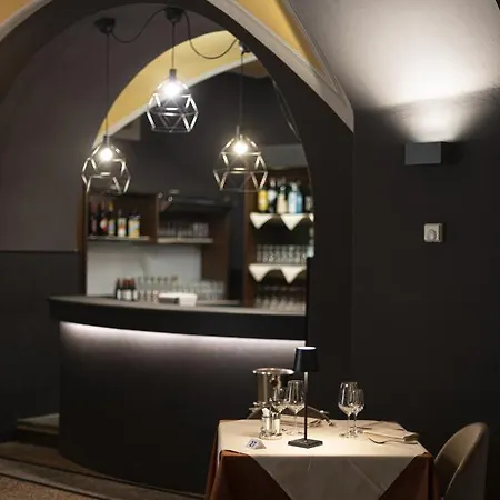 Lvg Collection - Il Portico 3*