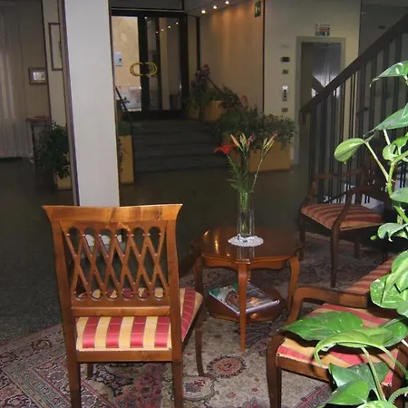 Lvg Collection - Il Portico Cannobio