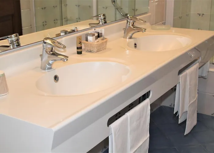 فندق Lvg Collection - Il Portico كانوبيو