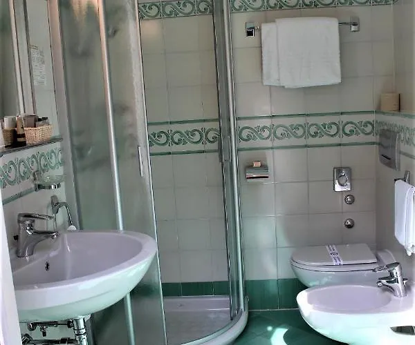 فندق Lvg Collection - Il Portico كانوبيو